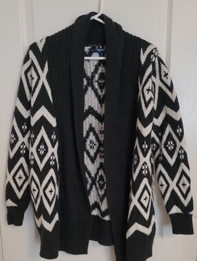 Old Navy Black and White Geometric Shawl-Collar Cardigan
